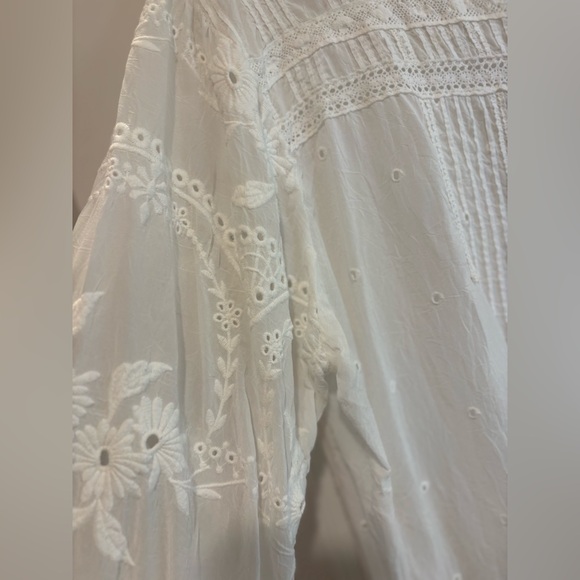 Johnny Was Cream Button-Down Blouse - Picture 5 of 8